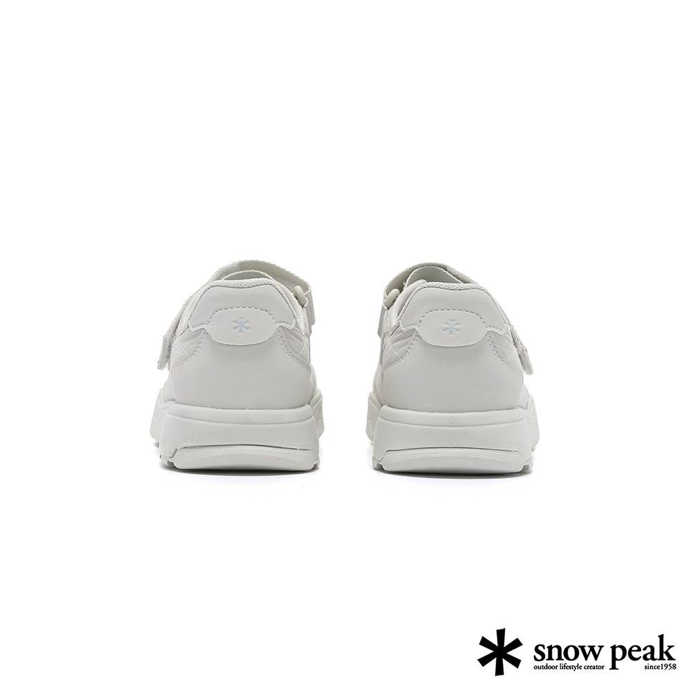 Snow Peak 女 Neo瑪麗珍鞋 薄荷綠色，NT$3,690
圖片來源：ISPO+