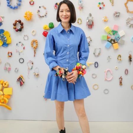 不敢相信曲家瑞61歲了！網讚：大長腿無敵少女～分享一日超狂「運動清單」