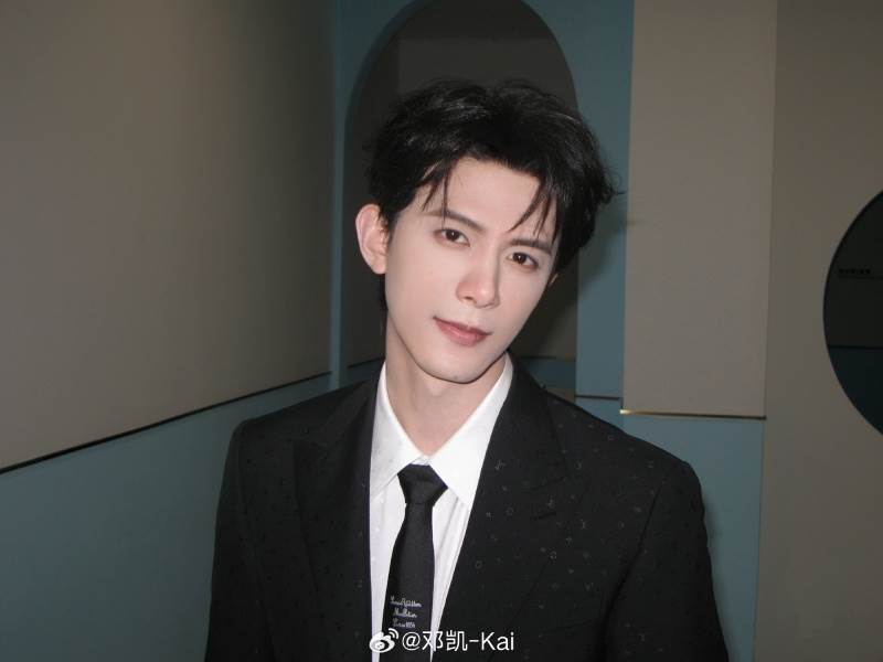 圖片來源：weibo@鄧凱