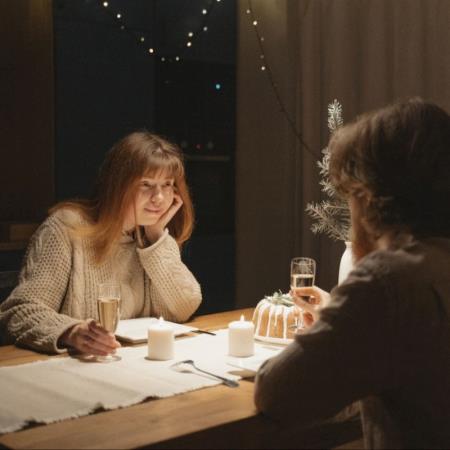 約會別只看臉!心理師揭「吃相」藏性格:這種人偏縱慾