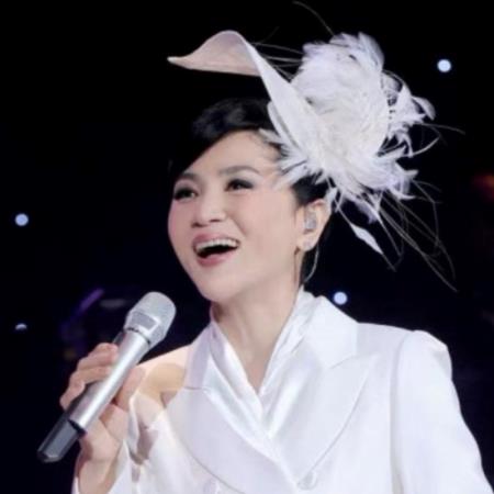 鳳飛飛73歲冥誕〈家後〉遲到15年終於曝光!MV藏洋蔥 經典名曲唱回青春