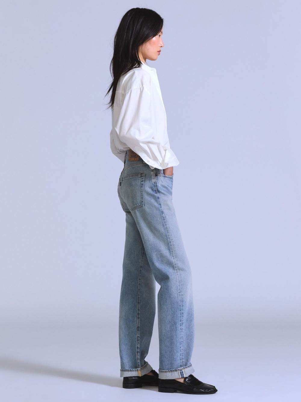 Levi’s BLUETAB™ 70’s 501® 高腰直筒牛仔褲，NT$7,990
圖片來源：Levi’s