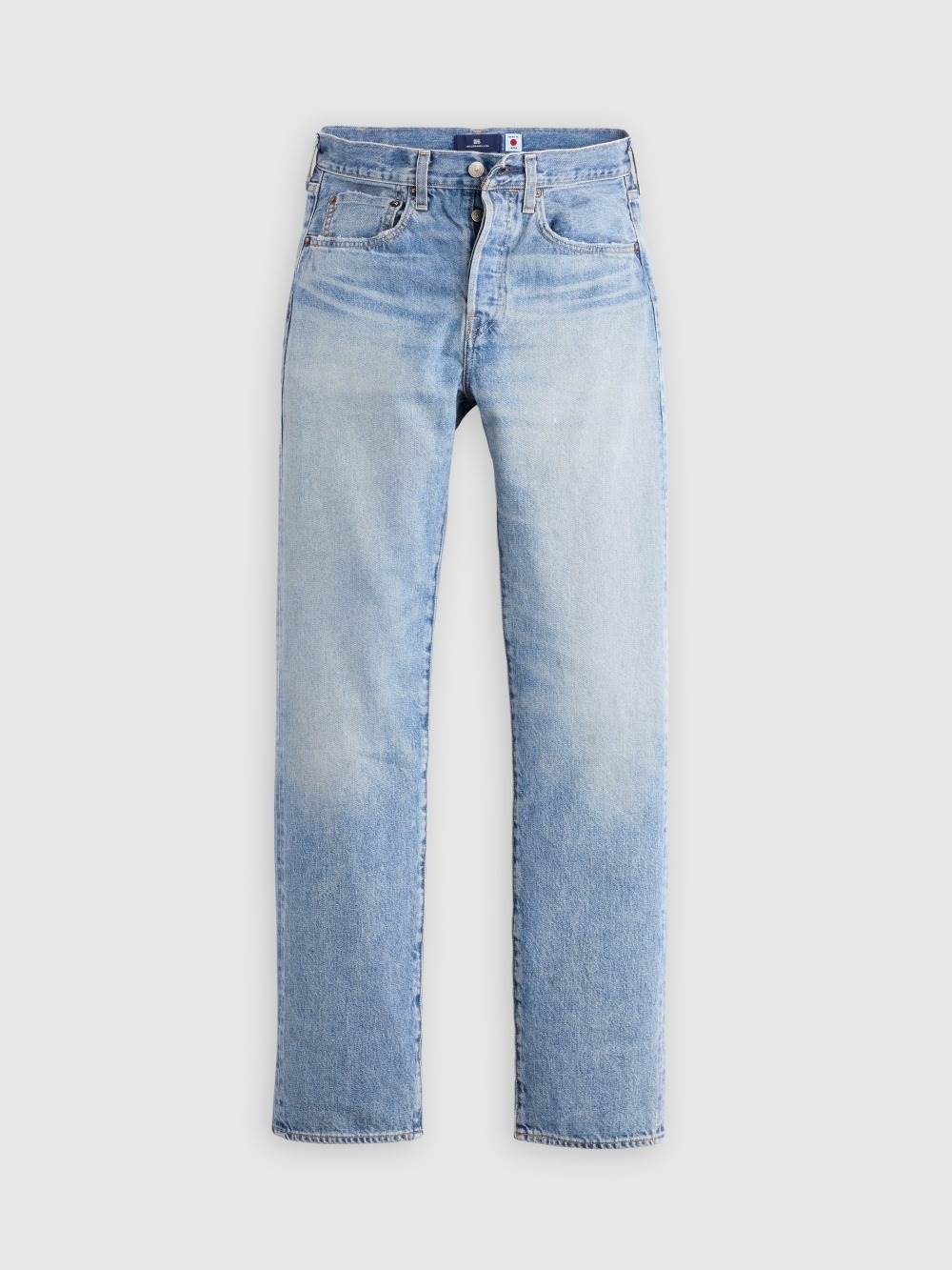 Levi’s BLUETAB™ 70’s 501® 高腰直筒牛仔褲，NT$7,990
​​​​​​​圖片來源：Levi’s