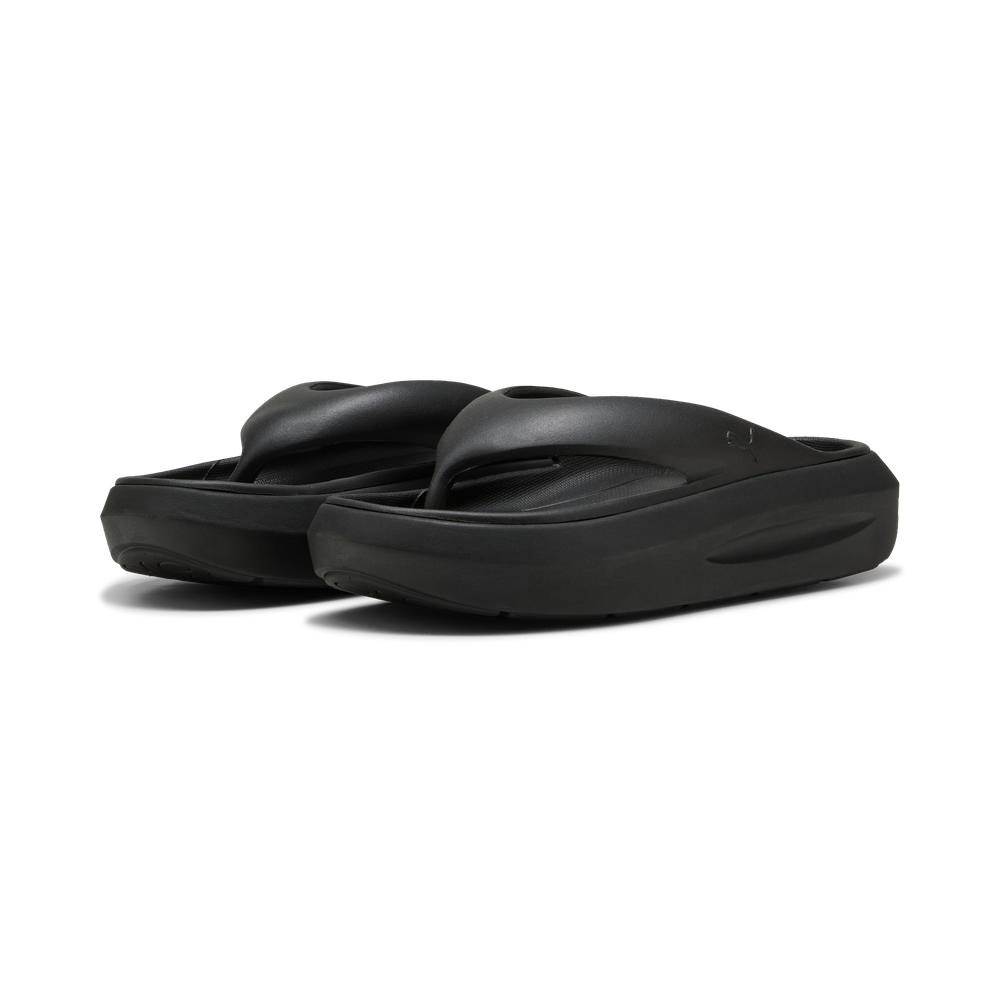 PUMA Flatter Flip <a href='https://cava.tw/search/tags/拖鞋/' target='_blank'>拖鞋</a>，NT$890
圖片來源：PUMA
