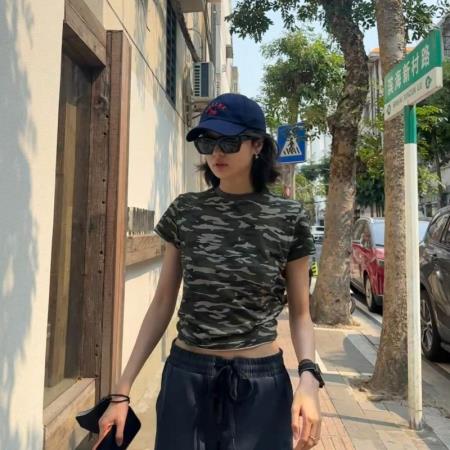 Netflix《早春晴朗》孫千6組穿搭！從職場小白蛻變成「冷都女」私服都能直接抄作業