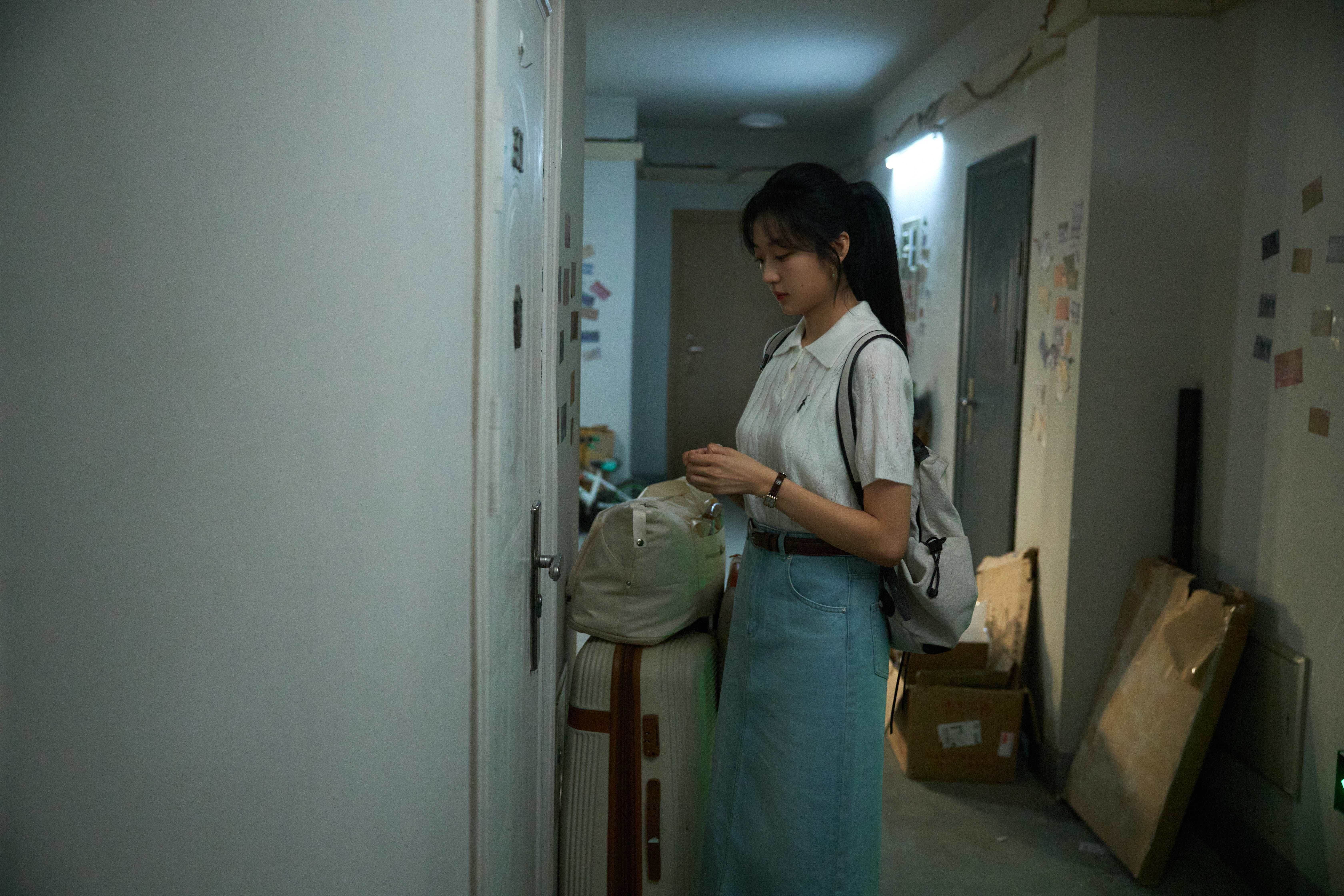 這類針織衫其實也是日常通勤很好複製的單品
圖片來源：微博@孫千