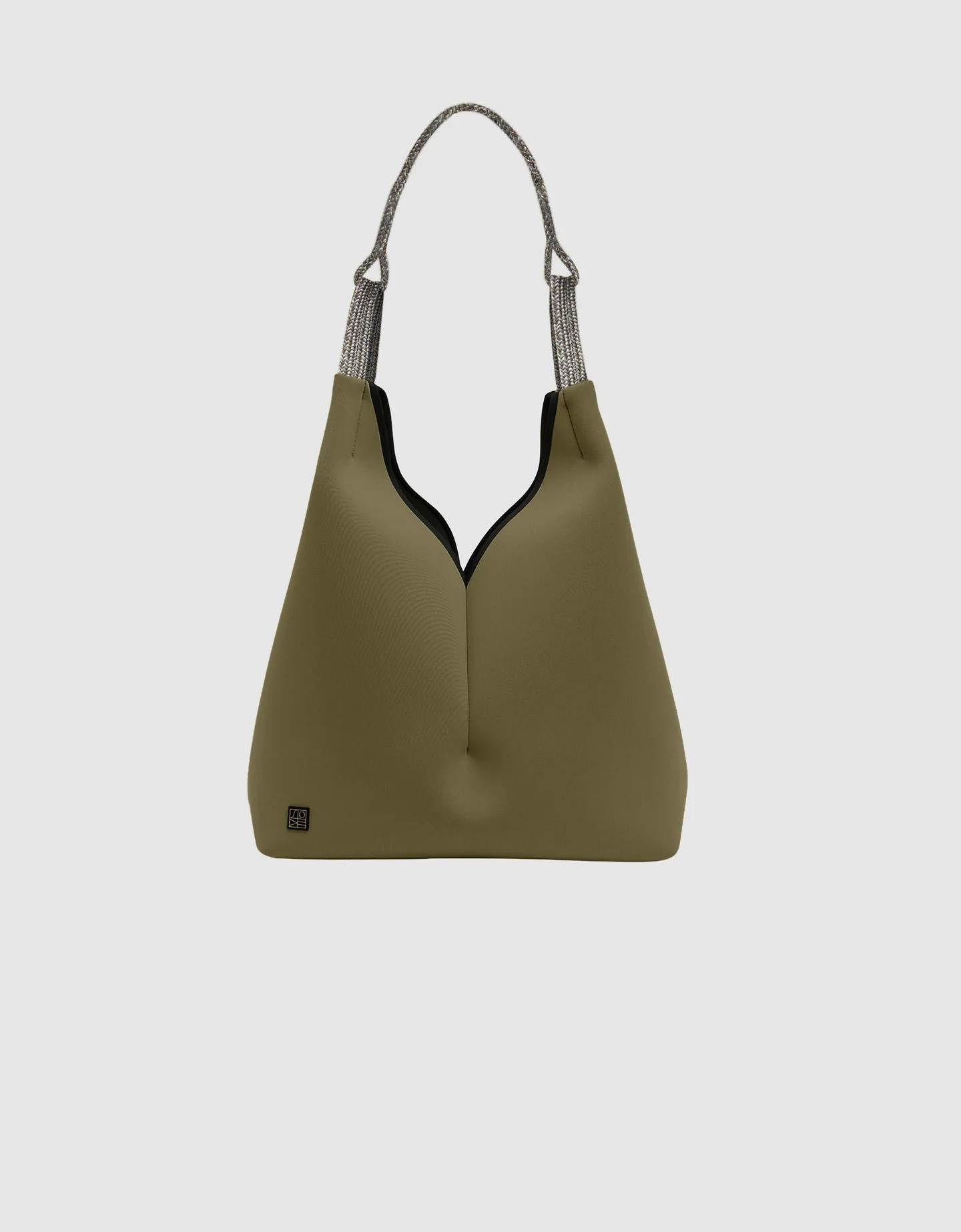 State of Escape Solstice Tote，NT$12,066
圖片來源：State of Escape