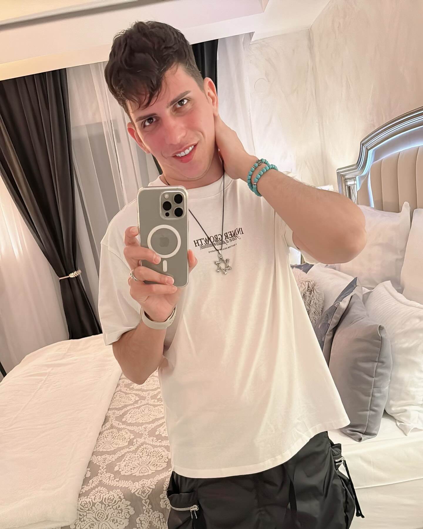 圖片來源：IG@florinmarin1