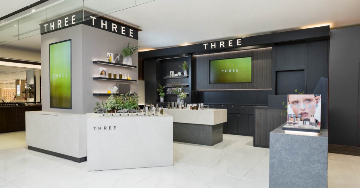 五感沉浸自然綠洲，THREE大巨蛋首間直營形象櫃開幕
圖片來源：THREE