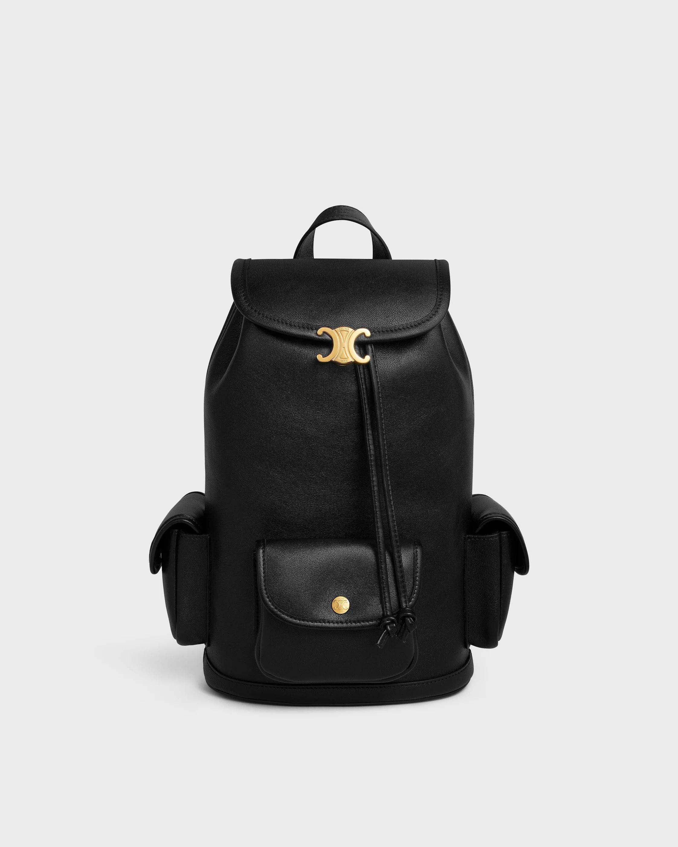 CELINE SOFT TRIOMPHE迷你雙肩包，NT$120,000
圖片來源：CELINE