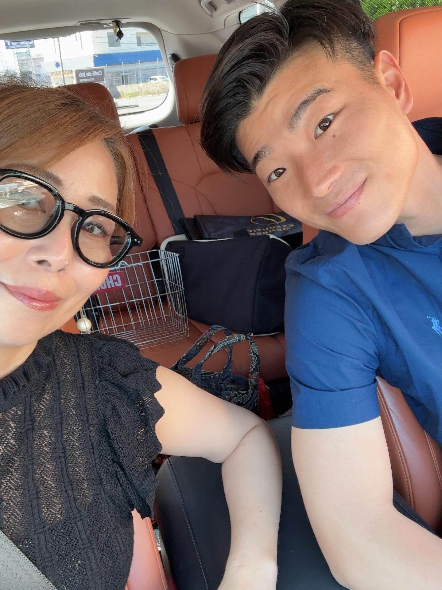 相差21歲的富岡夫婦，公開在社群分享戀愛與生活。圖片來源：IG@isamutomidori