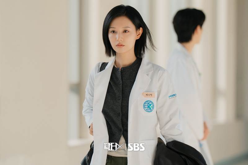 圖片來源：닥터X: 하얀 마피아의 시대
