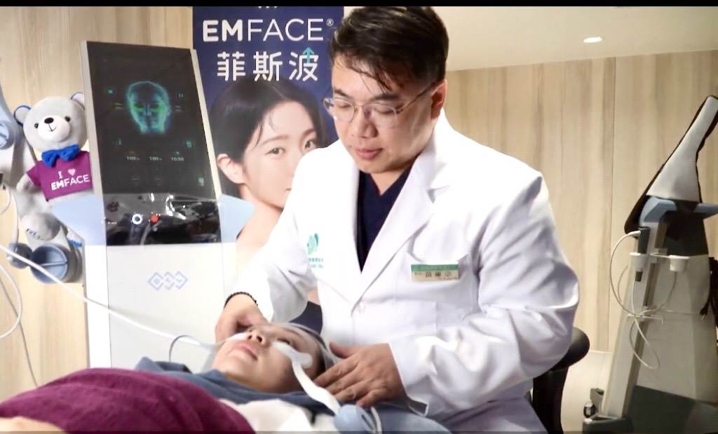 荃威美學診所 黃雍宗 院長。圖片來源：荃威健康美學診所