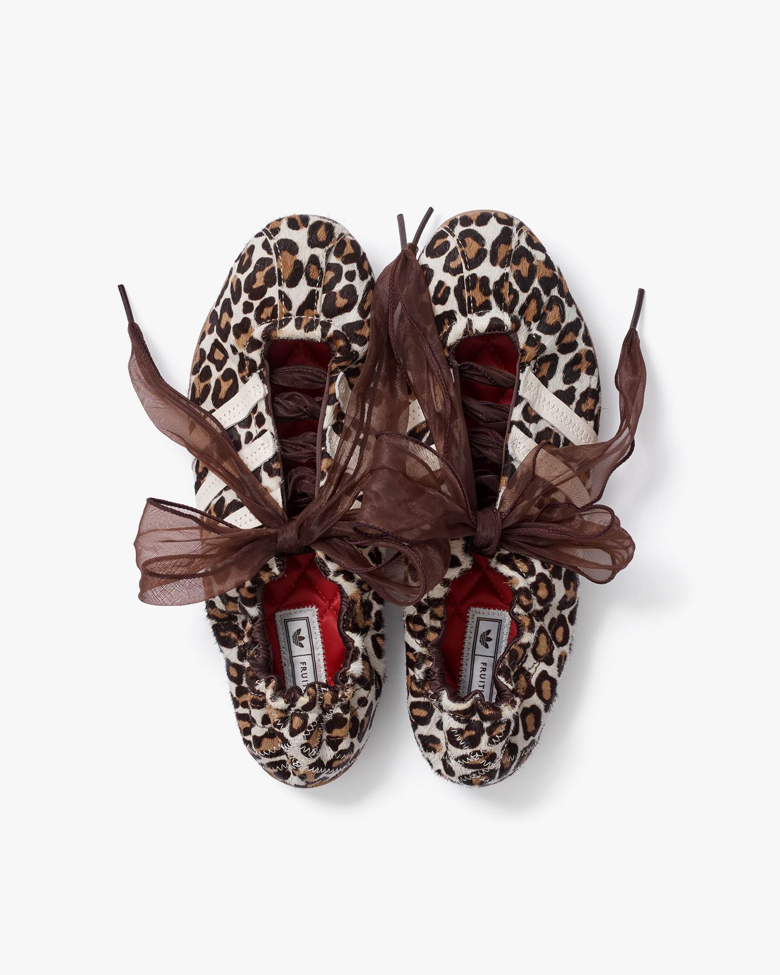 FRUITION x adidas Originals，NT$3,890
圖片來源：FRUITION
