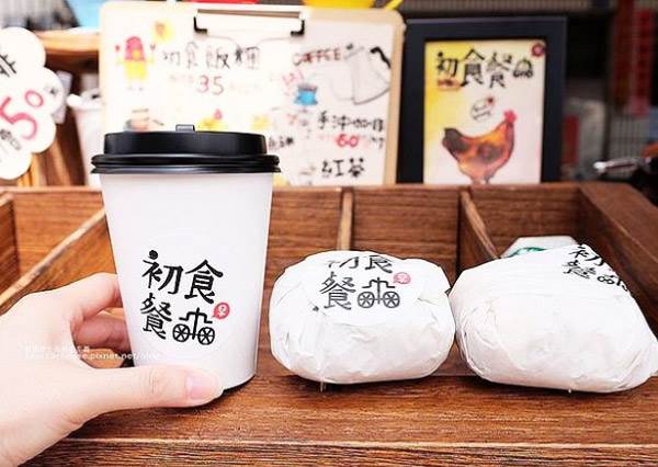 想吃這家人氣烤布蕾就看你倆的緣份？4家神出鬼沒美味餐車大搜查，第4家Tiffany色餐車徹底擊中少女心