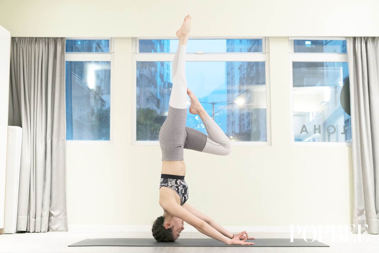 每天只要5分鐘！8招瑜珈塑身操趕走手臂「掰掰肉」，今年夏天誰都不能阻止我穿上小背心！