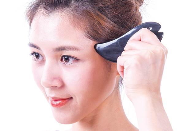 一到下午就昏昏欲睡？快按3個穴道幫你集中精神又醒腦！沒事就多按，還能讓感冒不會找上門～